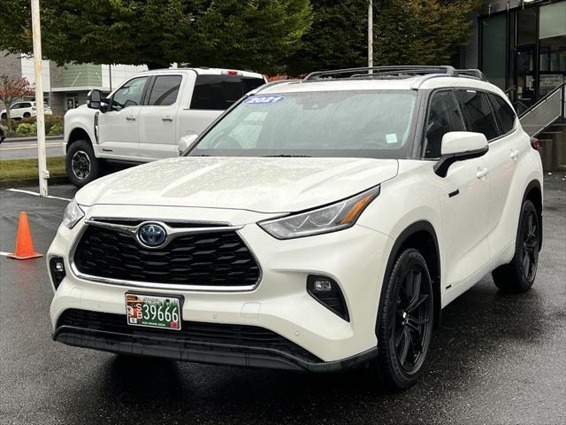 used 2021 Toyota Highlander Hybrid car, priced at $38,333