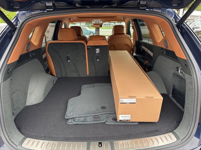 new 2025 Genesis GV80 car, priced at $68,914
