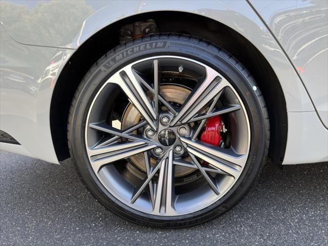 new 2025 Genesis G70 car, priced at $54,090