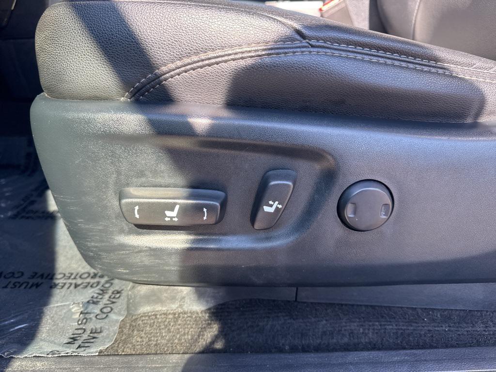 used 2021 Toyota 4Runner car, priced at $32,333