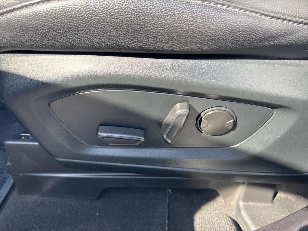 used 2022 Ford Explorer car, priced at $28,988