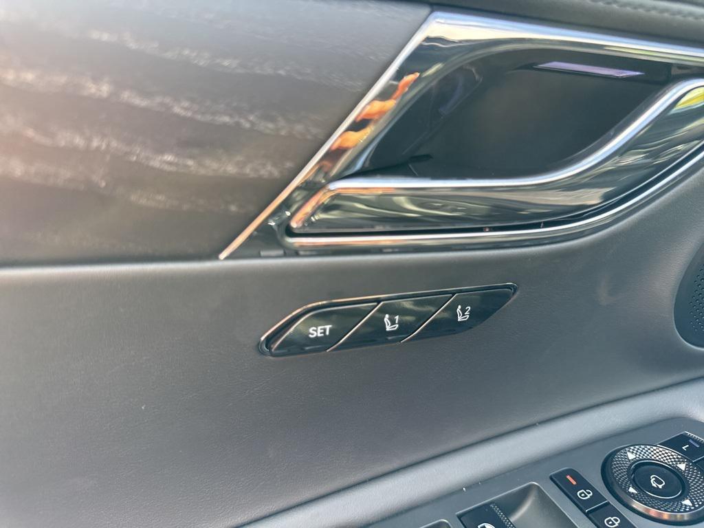 new 2026 Genesis GV80 Coupe car, priced at $92,205