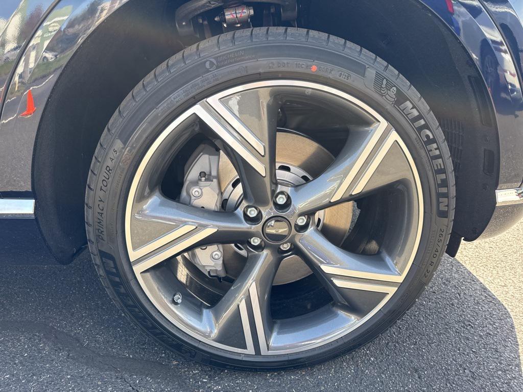 new 2025 Genesis GV80 car, priced at $82,685