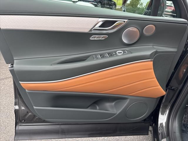 new 2025 Genesis GV80 car, priced at $82,785