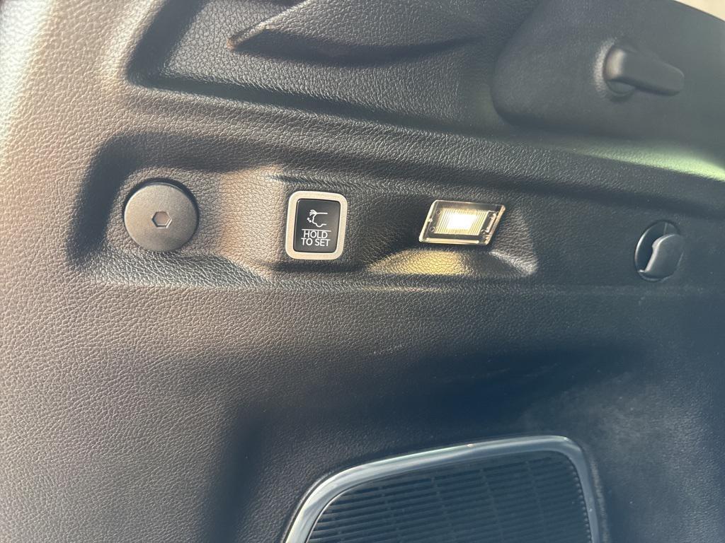 used 2021 Jeep Grand Cherokee L car, priced at $30,777