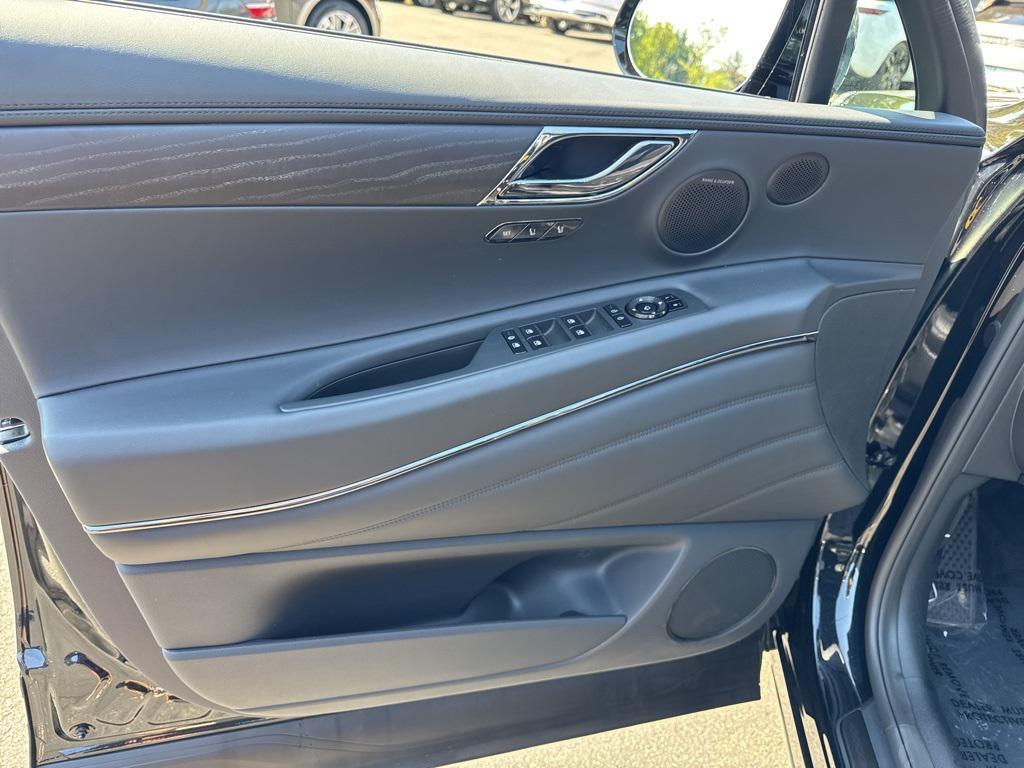 new 2026 Genesis GV80 car, priced at $85,555