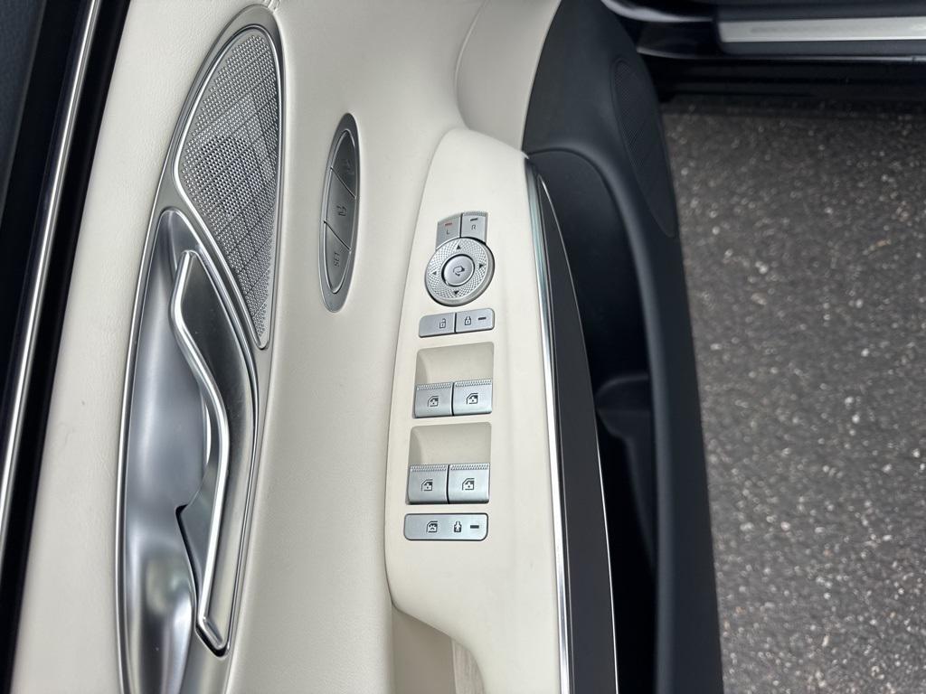 used 2024 Genesis Electrified GV70 car, priced at $39,677