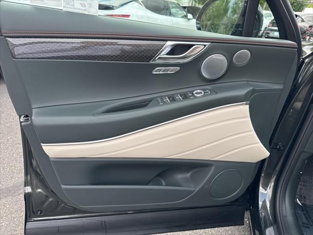 new 2025 Genesis GV80 Coupe car, priced at $88,420
