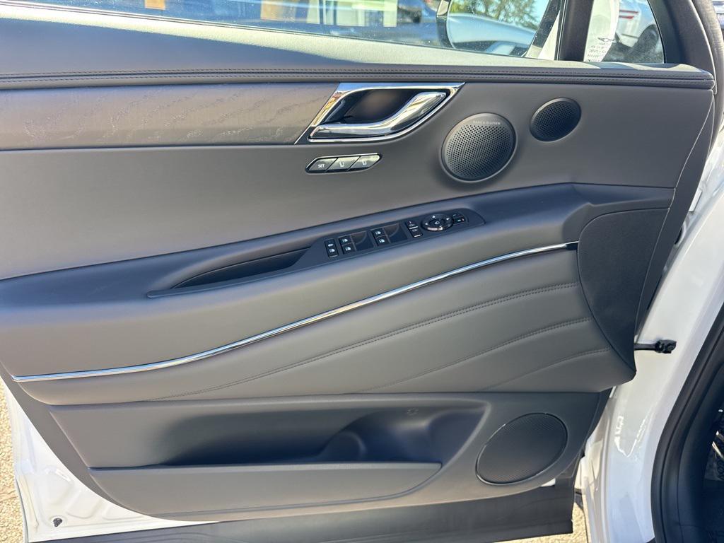 new 2026 Genesis GV80 Coupe car, priced at $92,045