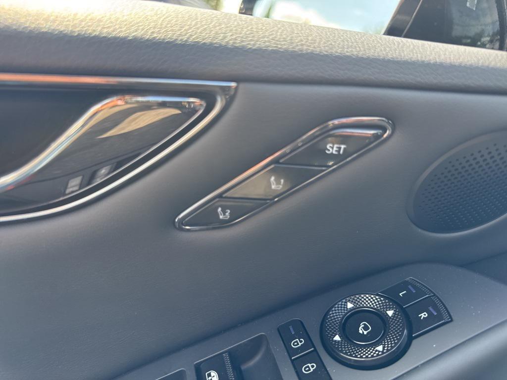 new 2026 Genesis G80 car, priced at $82,020