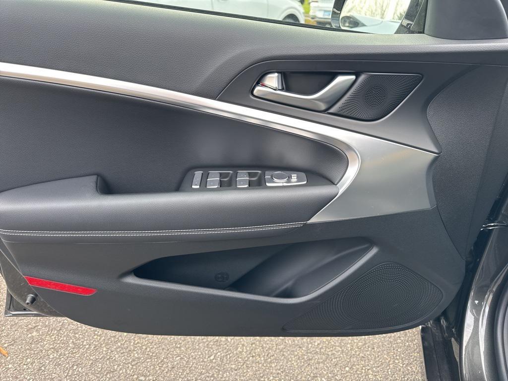 new 2026 Genesis G70 car, priced at $48,055