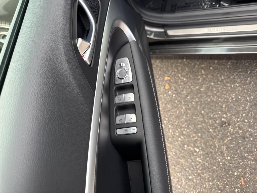 new 2026 Genesis G70 car, priced at $48,055