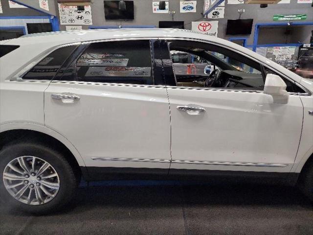 used 2017 Cadillac XT5 car, priced at $19,995