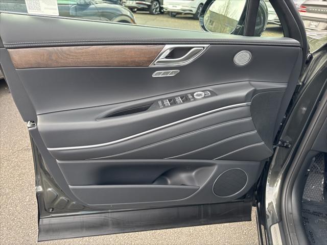 new 2025 Genesis GV80 car, priced at $64,670