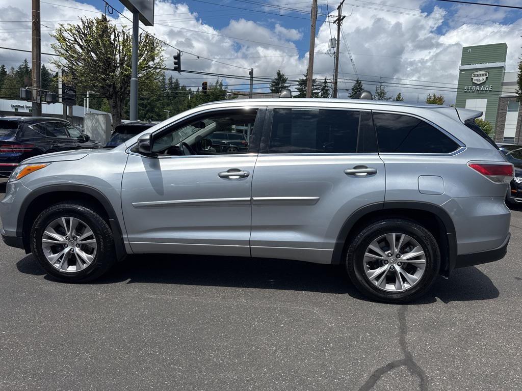 used 2014 Toyota Highlander car, priced at $12,000