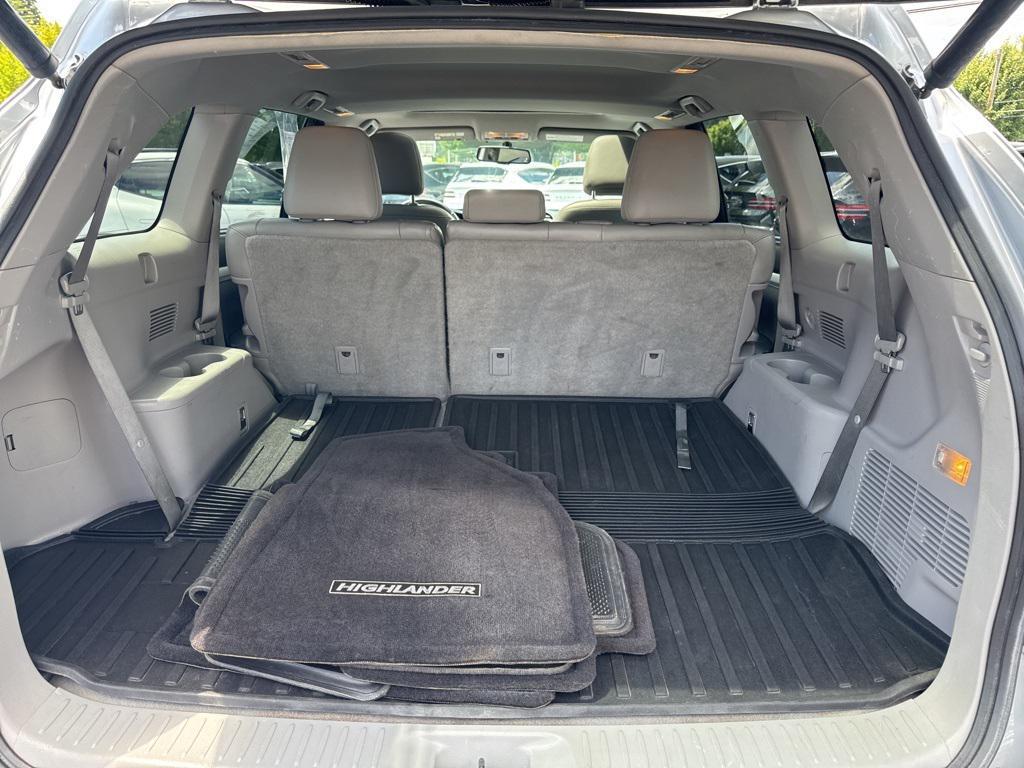 used 2014 Toyota Highlander car, priced at $12,000