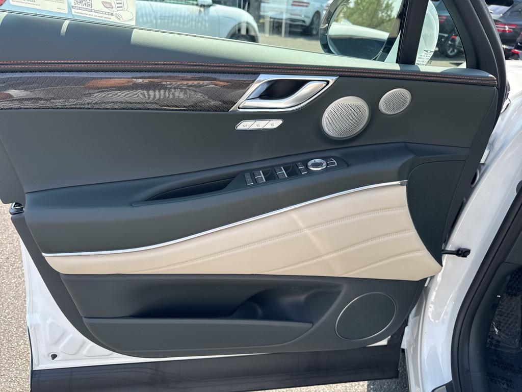 new 2025 Genesis GV80 Coupe car, priced at $88,460