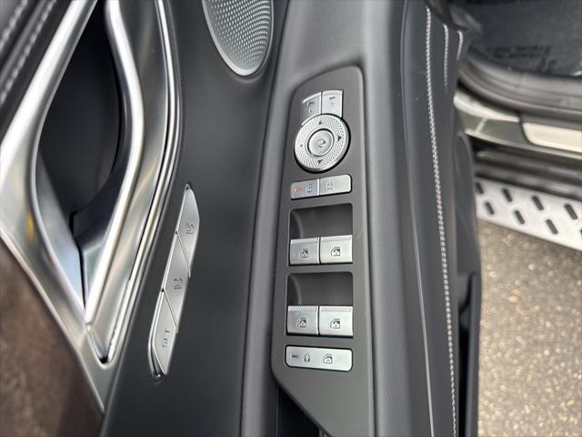 new 2025 Genesis GV80 car, priced at $82,925