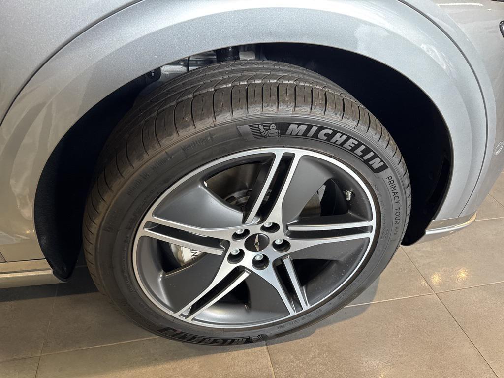 new 2026 Genesis Electrified GV70 car, priced at $71,870
