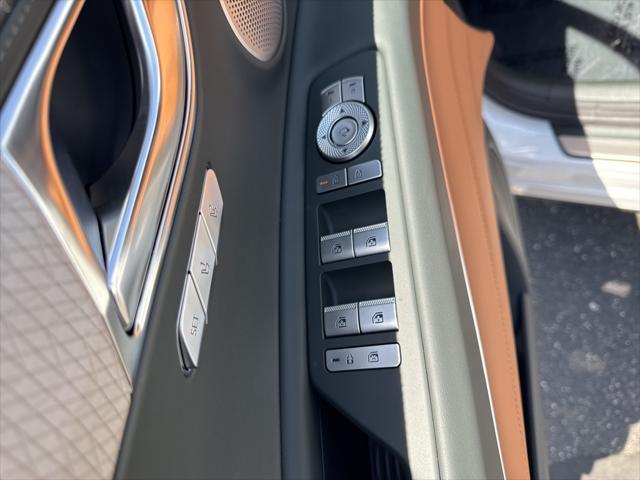 new 2025 Genesis GV80 car, priced at $73,794