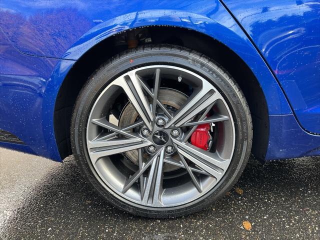 new 2025 Genesis G70 car, priced at $59,055