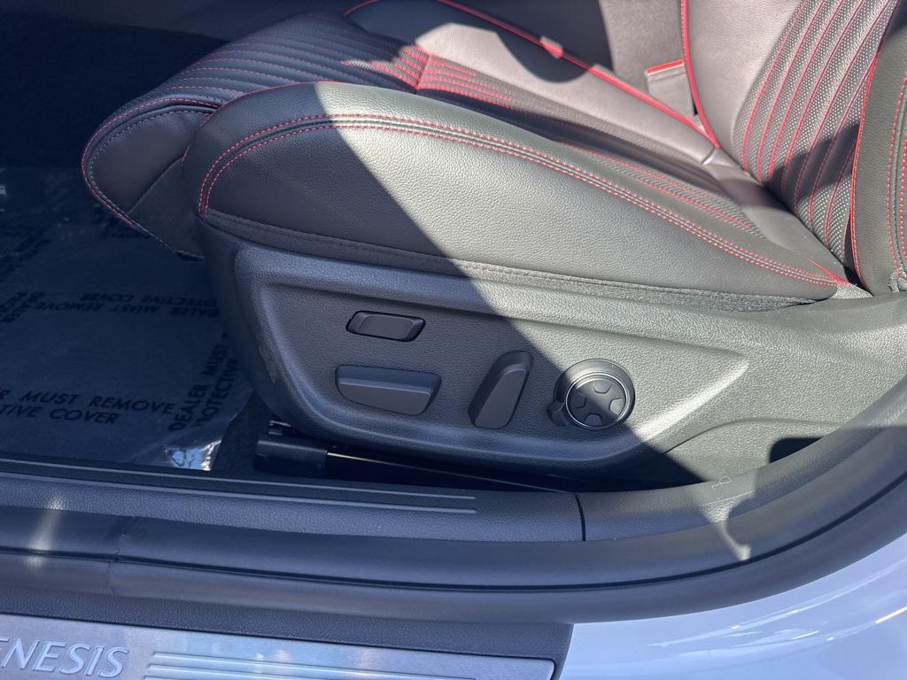 new 2026 Genesis G70 car, priced at $58,165