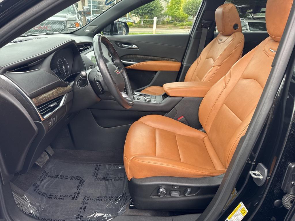 used 2020 Cadillac XT4 car, priced at $27,977