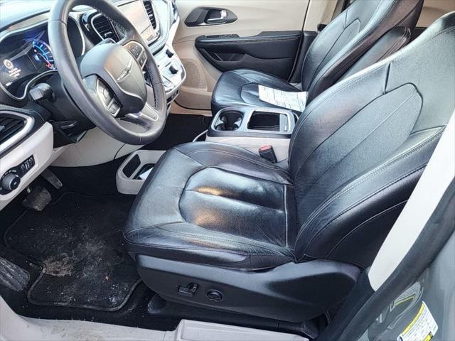 used 2022 Chrysler Pacifica Hybrid car, priced at $24,995