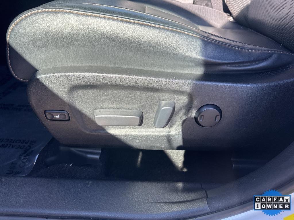 used 2016 Toyota Highlander car, priced at $21,888