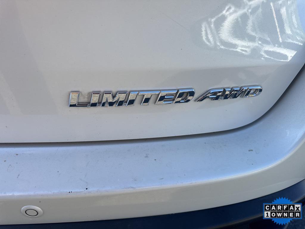 used 2016 Toyota Highlander car, priced at $21,888