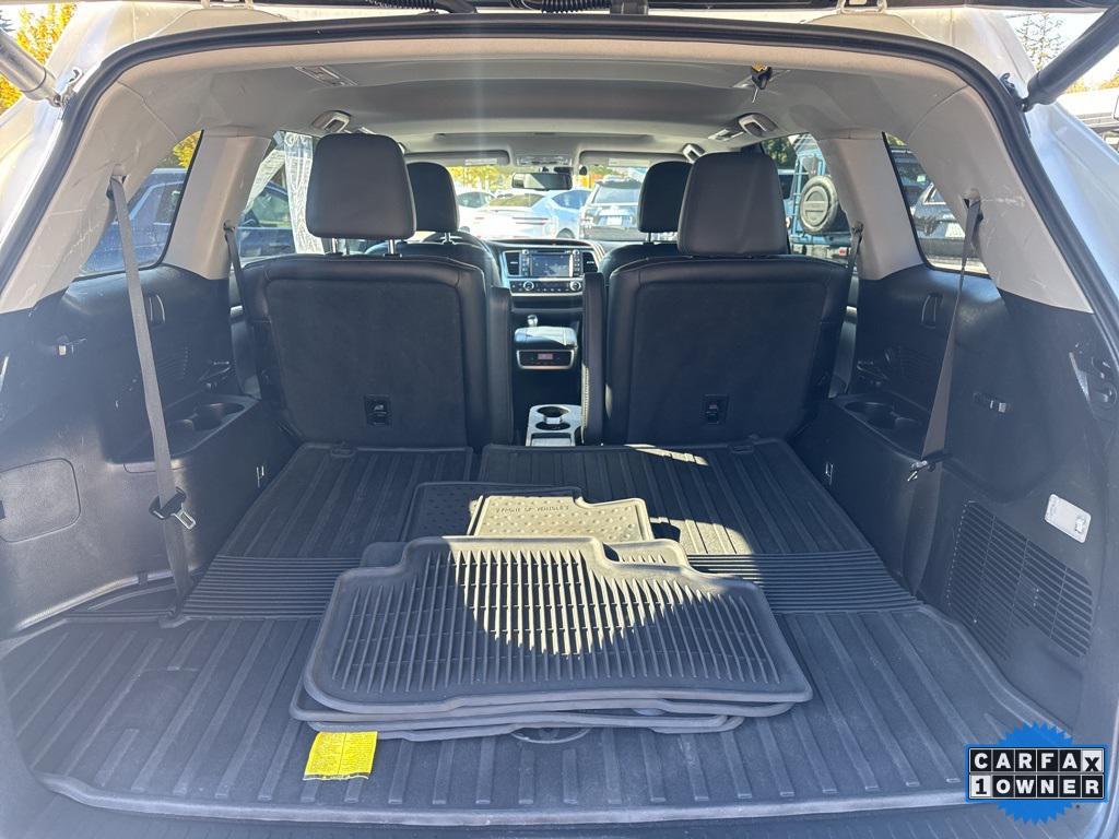 used 2016 Toyota Highlander car, priced at $21,888