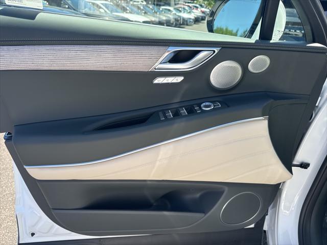 new 2025 Genesis GV80 car, priced at $68,355