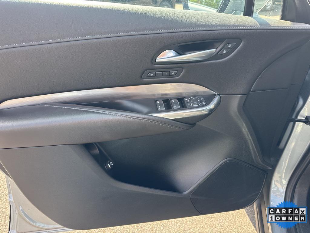 used 2024 Cadillac XT4 car, priced at $33,988