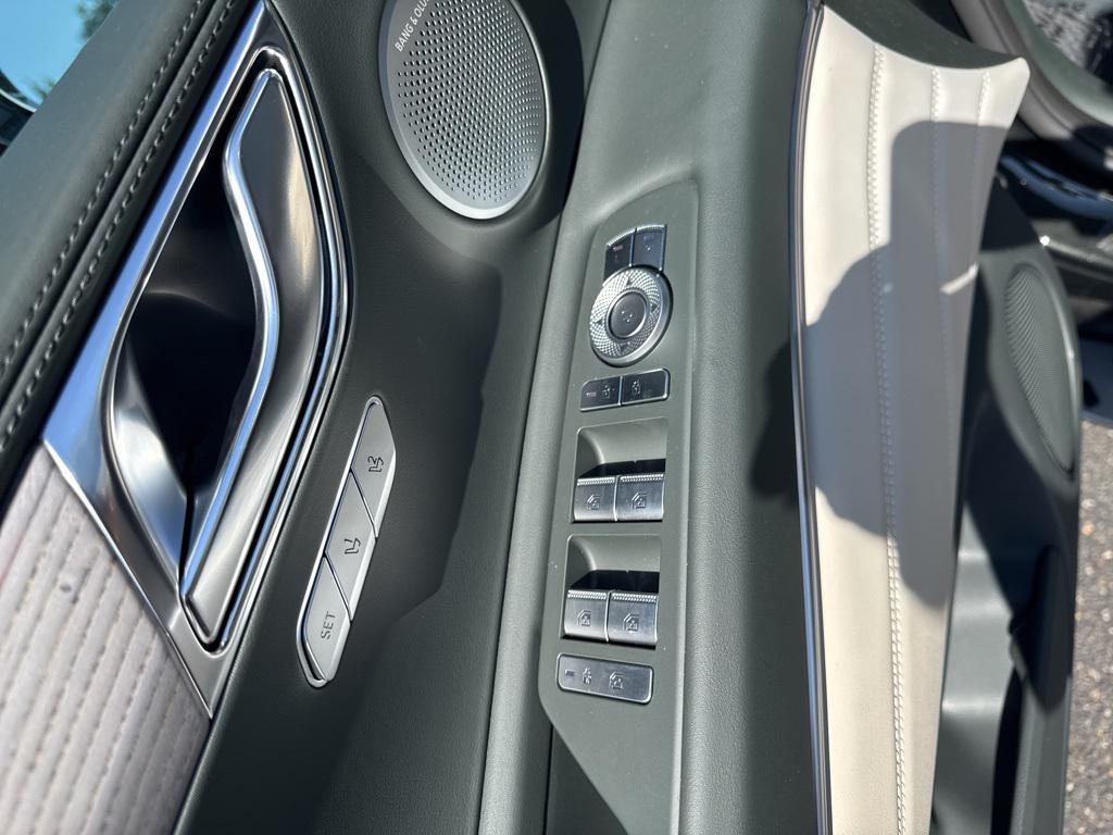 new 2025 Genesis GV80 car, priced at $74,125