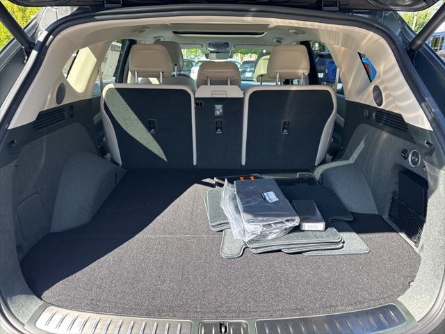 new 2025 Genesis GV80 car, priced at $74,125
