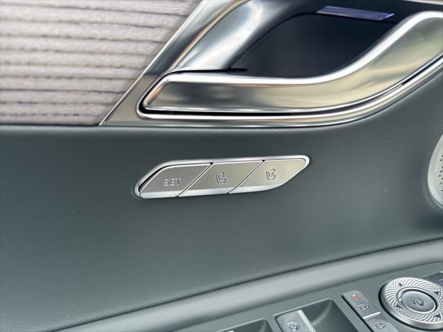 new 2025 Genesis GV80 car, priced at $82,655