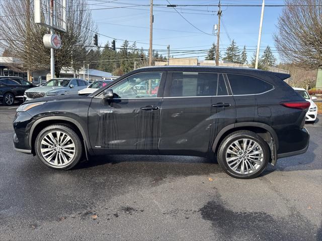 used 2020 Toyota Highlander Hybrid car, priced at $42,944