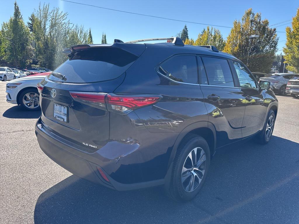 used 2023 Toyota Highlander car, priced at $39,888