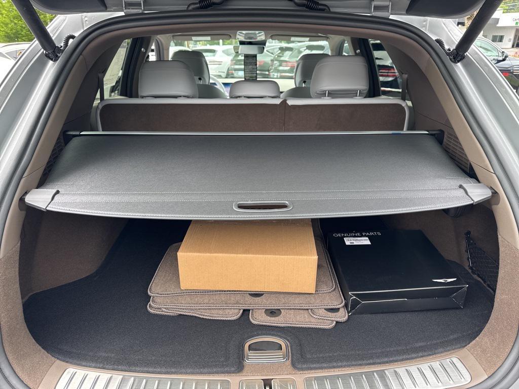 new 2026 Genesis Electrified GV70 car, priced at $63,970