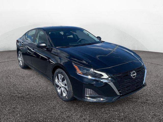 new 2024 Nissan Altima car, priced at $24,736
