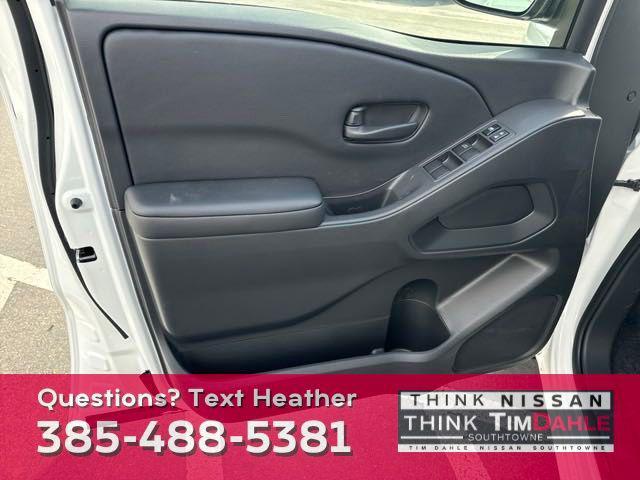 new 2025 Nissan Frontier car, priced at $34,326