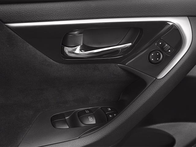 used 2013 Nissan Altima car