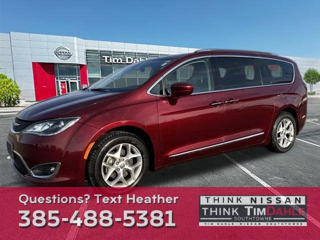 used 2018 Chrysler Pacifica car, priced at $15,397