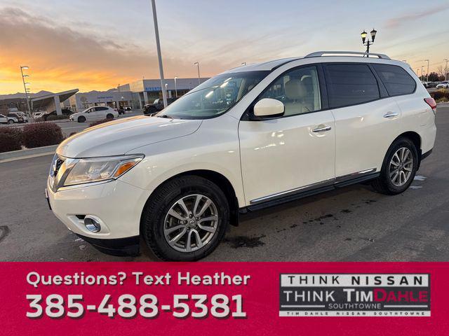 used 2016 Nissan Pathfinder car, priced at $9,990