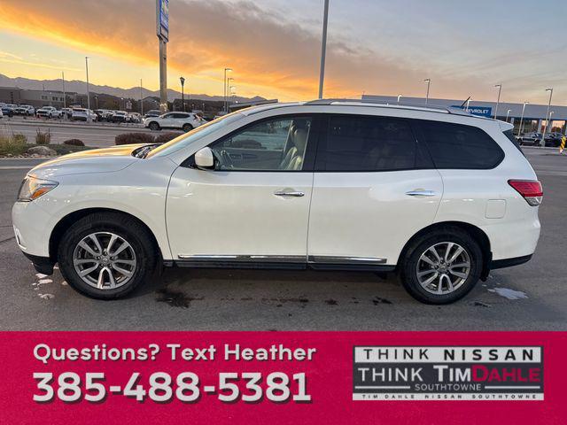 used 2016 Nissan Pathfinder car, priced at $9,990