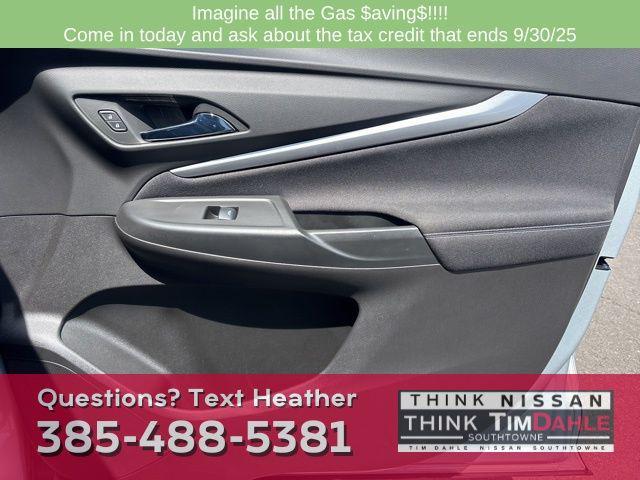 used 2023 Chevrolet Bolt EUV car, priced at $24,498