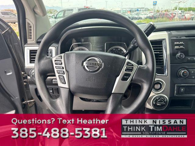 used 2017 Nissan Titan car