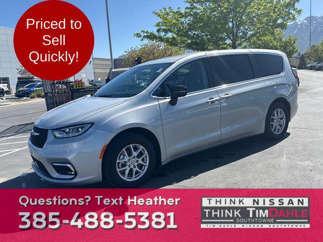 used 2024 Chrysler Pacifica car, priced at $31,470