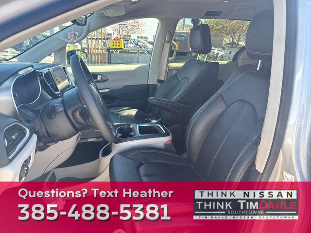 used 2024 Chrysler Pacifica car, priced at $32,997