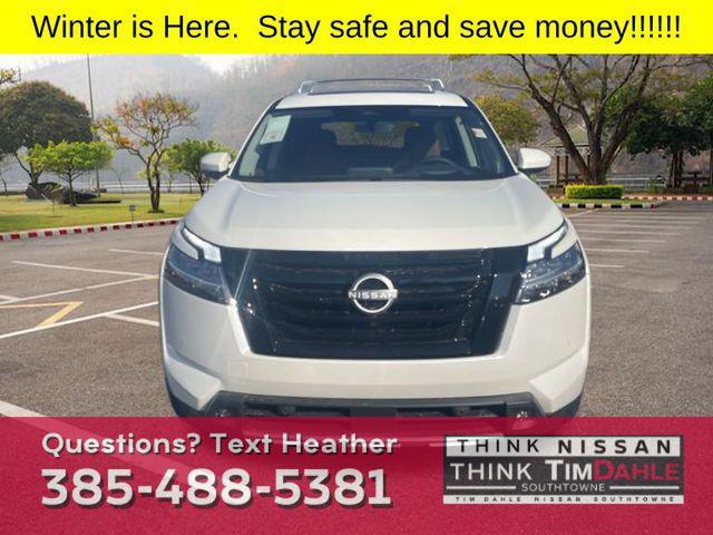 new 2024 Nissan Pathfinder car, priced at $47,539